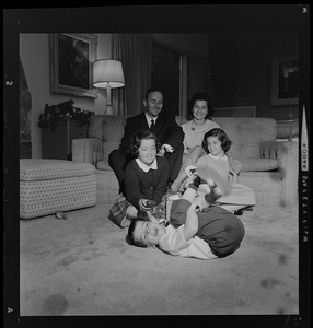 Roger and Joan Sonnabend with their children