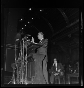 Gov. George Wallace speaking at Sanders Theatre