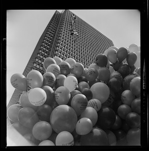 Balloons at dedication of State Street Bank Building