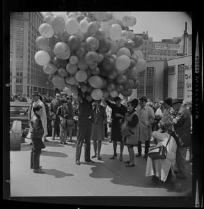 People with balloons at dedication of State Street Bank Building