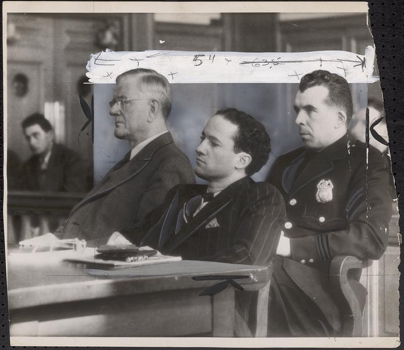 Accused slayer listens to testimony