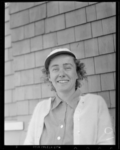 Portraits of women golfers