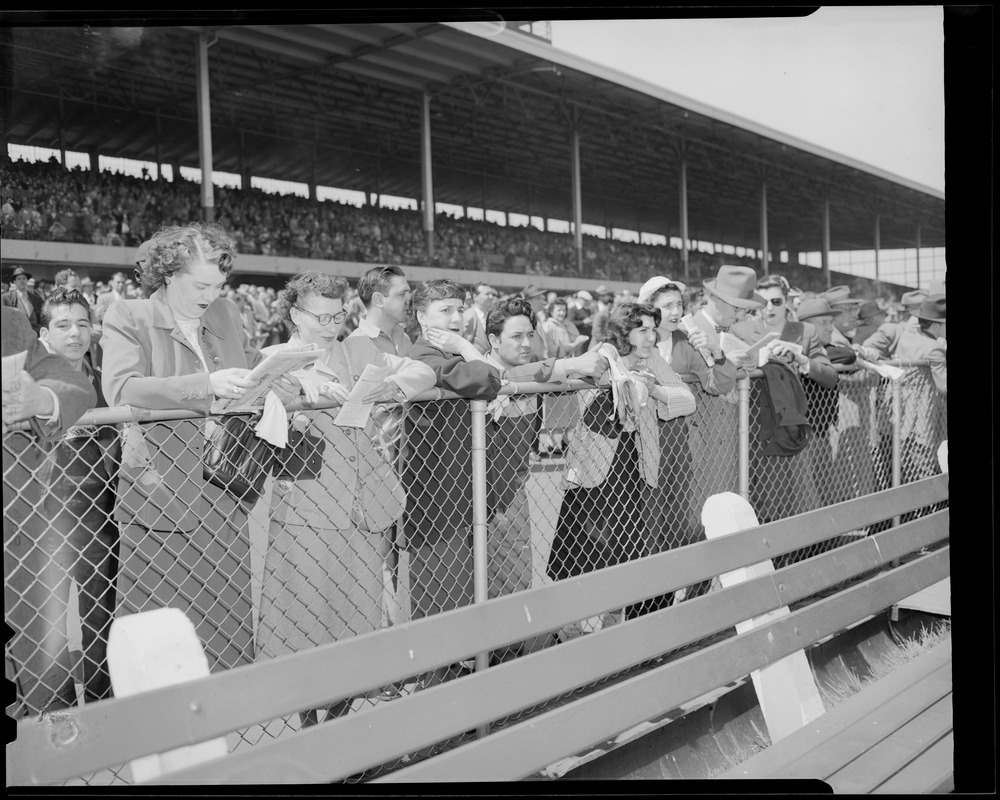 Crowd at races, Suffolk Downs