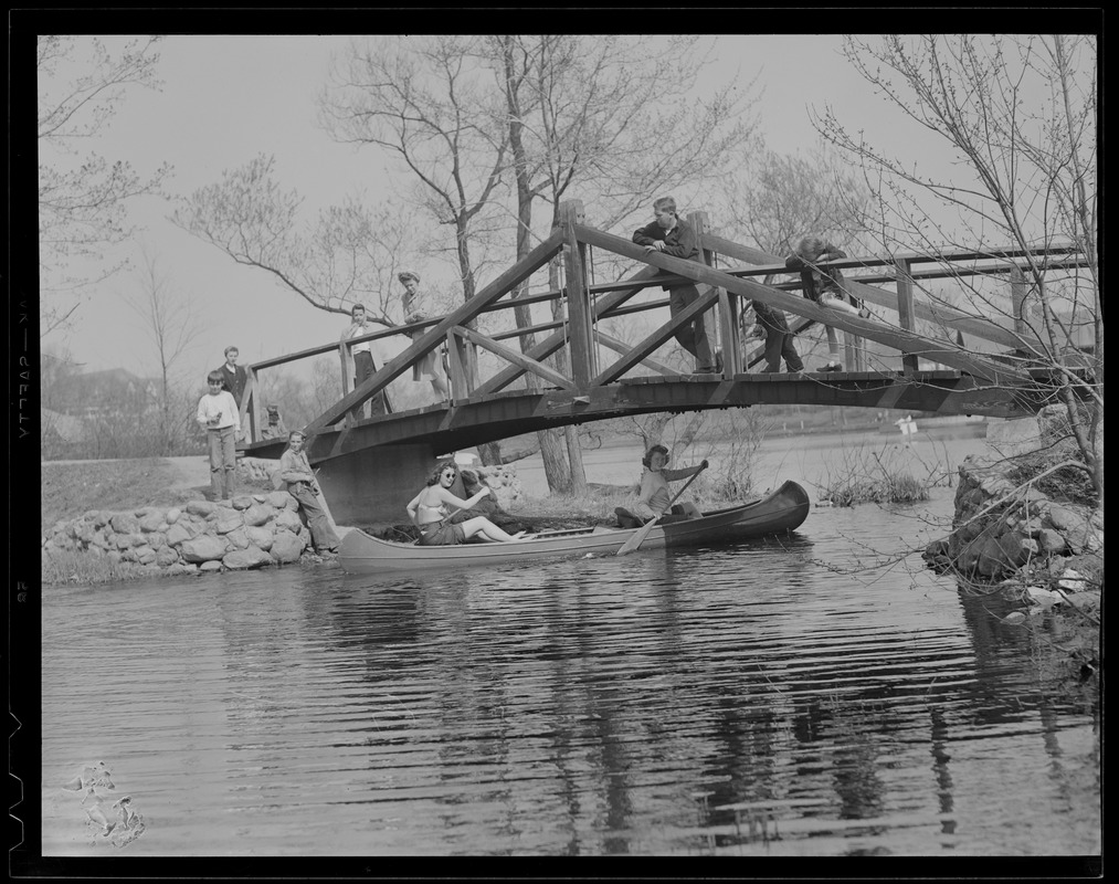 Canoeing Digital Commonwealth