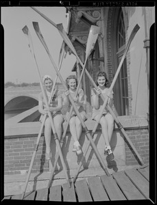 Women rowers