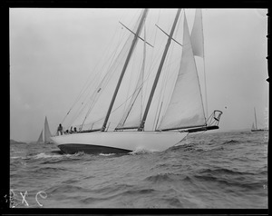 Sailing/yachting