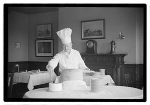 Max Hofer, pres. Of Epicurean Club and chef of the Union Club