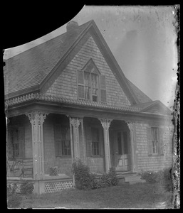 House - distinctive porch