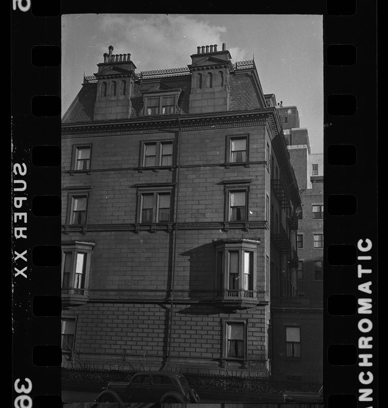 1 Arlington Street, Boston, Massachusetts, Beacon Street side