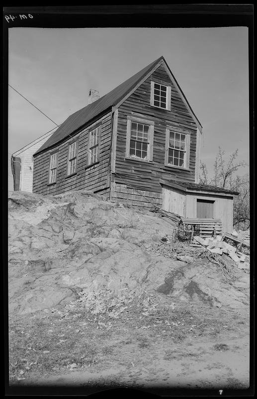 Salty atmosphere, Marblehead