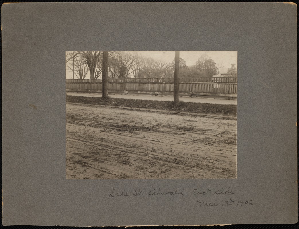 Lake Street sidewalk, east side