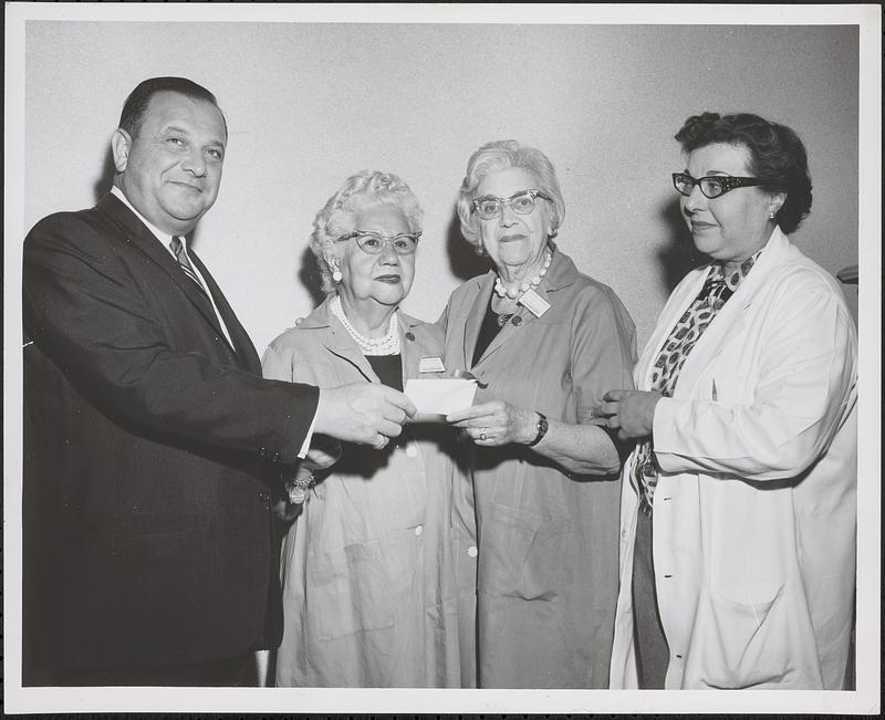 Mrs. Benjamin Kraft, Rose Swetzoff, Sylvia H. Maness