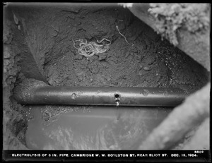 Electrolysis, Cambridge Water Works, Boylston Street near Eliot Street, 6-inch cast-iron pipe showing electrolytic pittings; age 14 years, exposed to electrolysis 7 years, Cambridge, Mass., Dec. 13, 1904