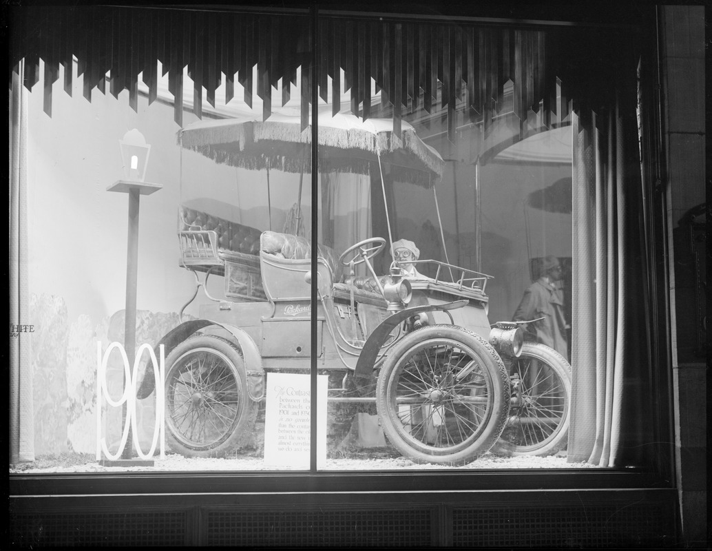 First Packard car on display, from 1901, at R.H. White's