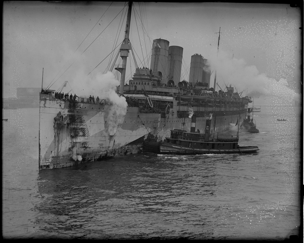 26th Division arrives home aboard the SS Mt. Vernon