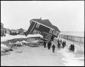 Wrecked house, Hampton Beach, N.H.