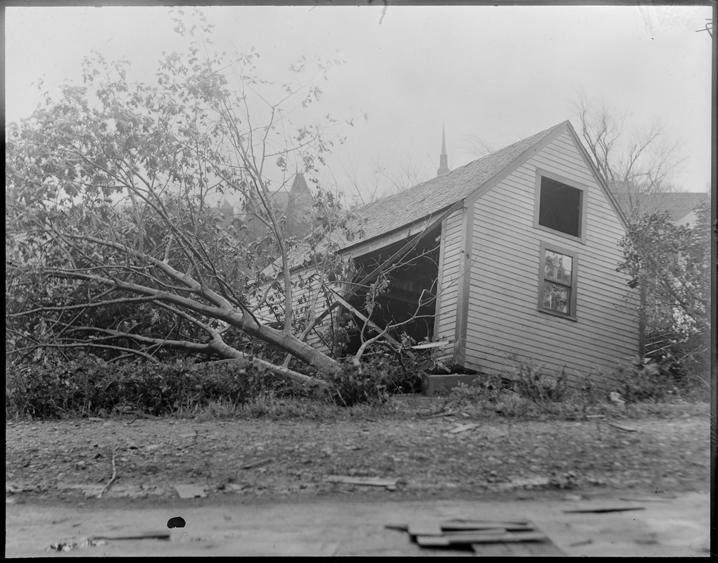 Building in Woburn damaged by hurricane