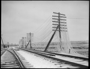 Sleet storm Arlington railroad lines