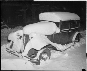 Snow bound autos in Boston