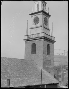 Old North Church, steeplejacks at work on old landmark