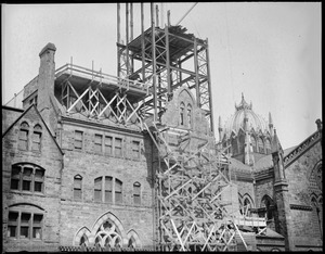 New Old South Tower project, tower construction from Boylston St.