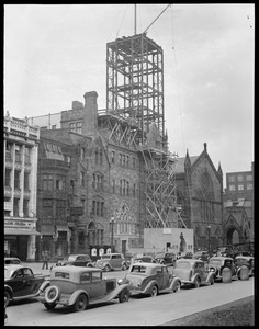 New Old South Tower project, tower construction from Boylston St.