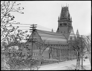 Memorial Hall, Harvard