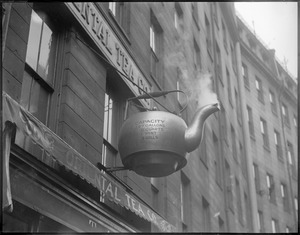 Tea kettle sign, Oriental Tea Co., near Court Street