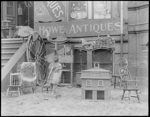 Antiques: Howe Antique Shop