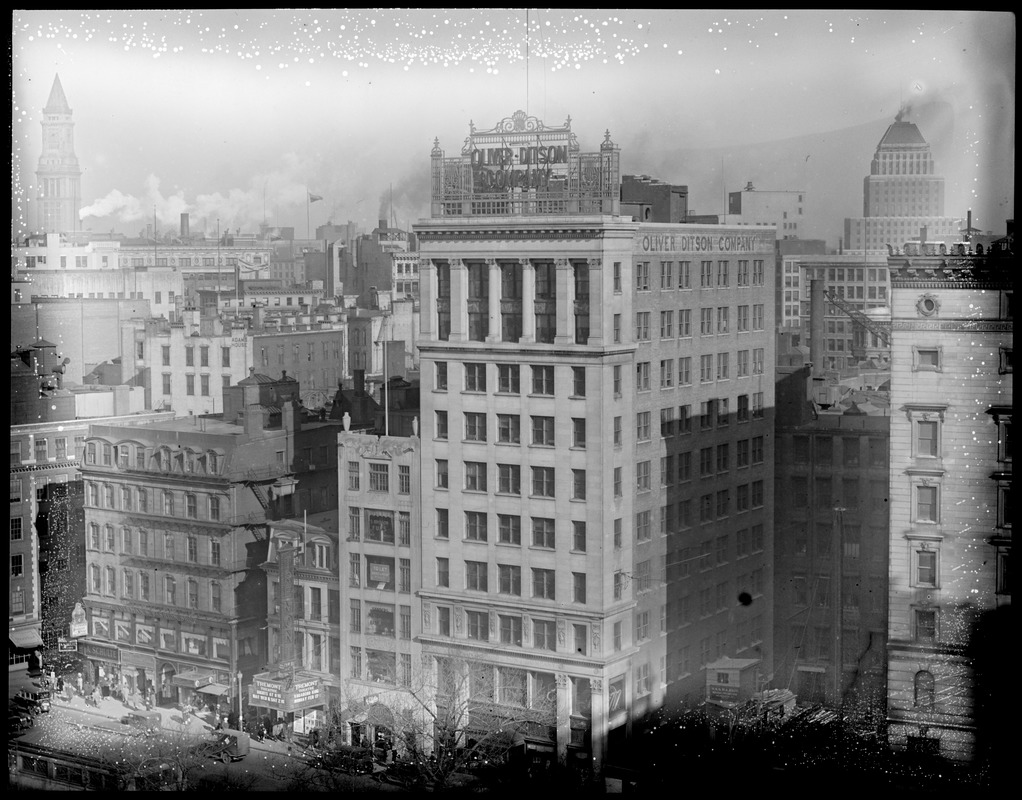 Bird's eye view (Tremont St. - Oliver Ditson Building) toward United Shoe Machinery Building and Custom House from top of the Walker Building on Boylston St.