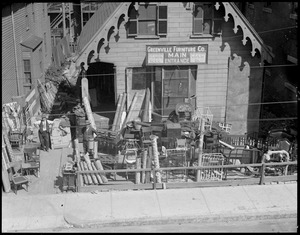 Greenville Furniture Co., open air store in Roxbury