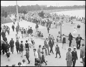 Crowds at Pleasure Bay, City Point, South Boston