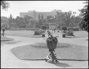Public Garden floral design