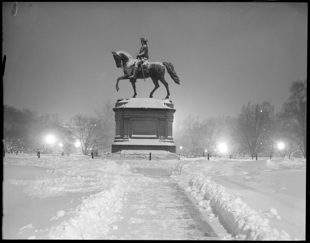 Washington statue, Public Garden on a snowy night