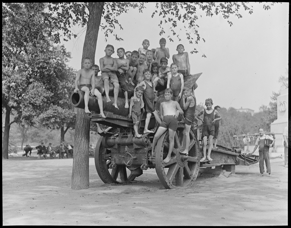 Kids pose on captured German gun on Boston Common