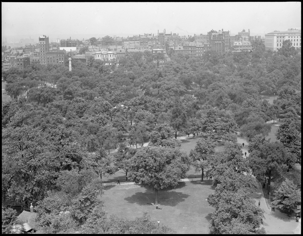 Panorama of Boston Common from little building - left side (a) with b
