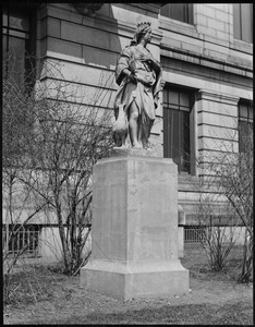 Statue, M.F.A.