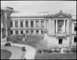 Museum of Fine Arts, Huntington Ave. (Right center of panorama)