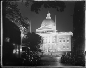 State House, Beacon Hill, at night