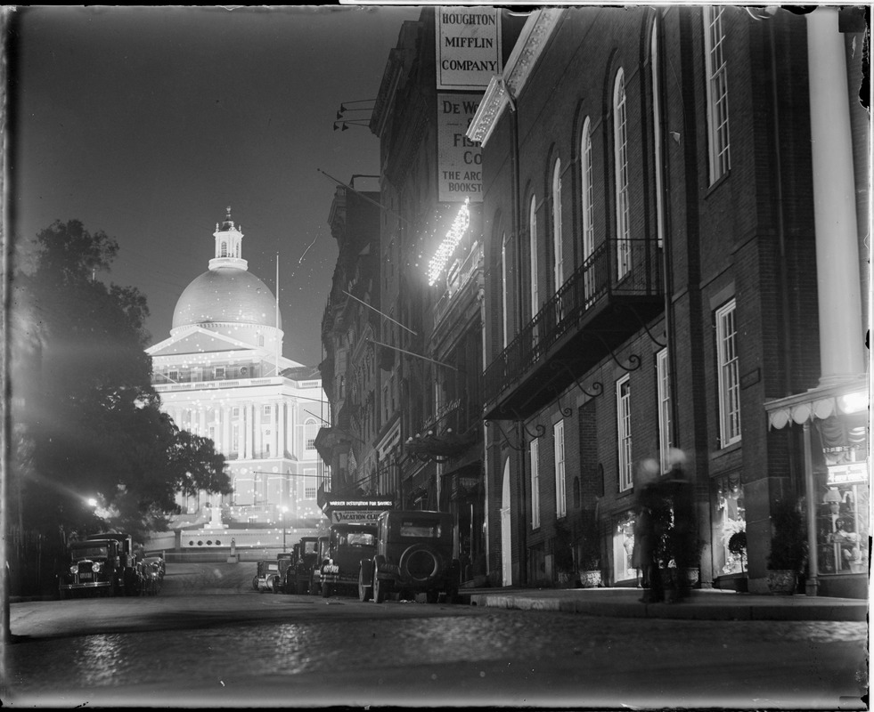 State House, Beacon Hill, lighted up at night