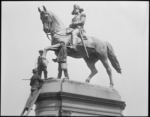 Public Garden, George Washington statue being cleaned up by park men