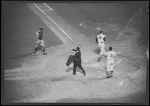 Ted Williams crosses the plate vs. Detroit at Fenway