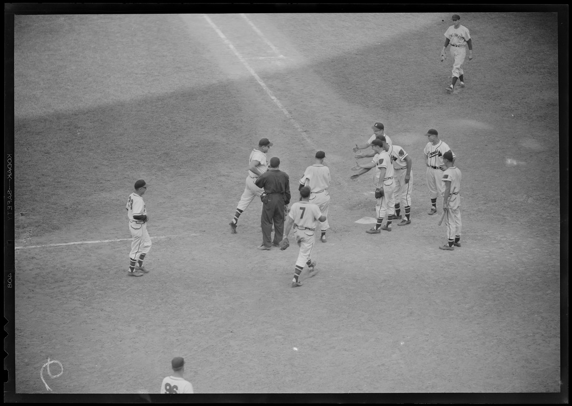Braves vs. Cincinnati at Braves Field