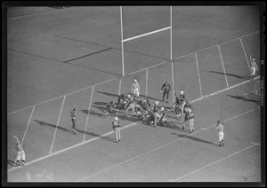 No. 36 for Brown scores TD, Harvard vs. Brown