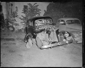 Wrecked auto