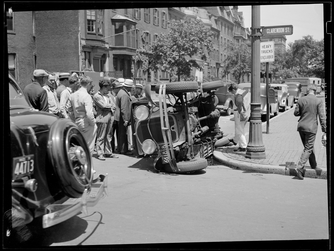 Auto accident on Clarendon Street