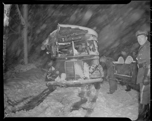 Bus has accident in snowstorm