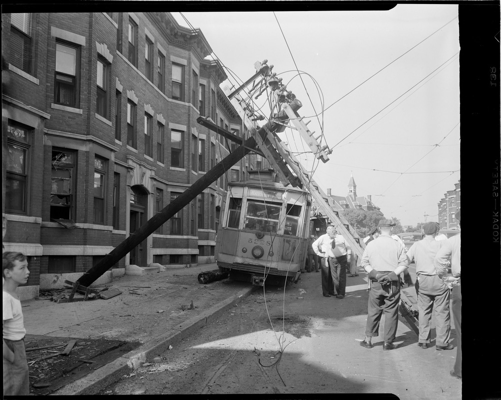 Trolley derailed - Heath St. / Huntington Ave., car no. 5228 (of Boston Elevated Railway) (May be type 5 car.)