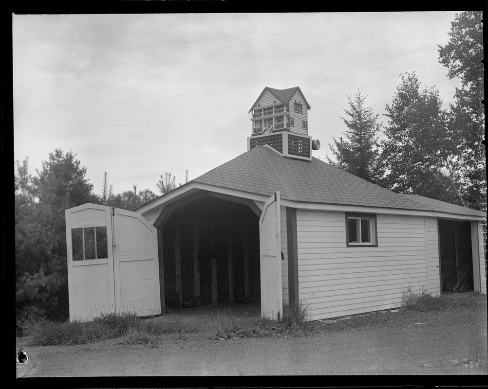 Birdhouse, North Woodstock, N.H.