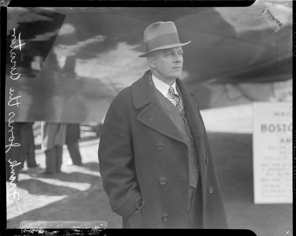 Frank Jones, aviator